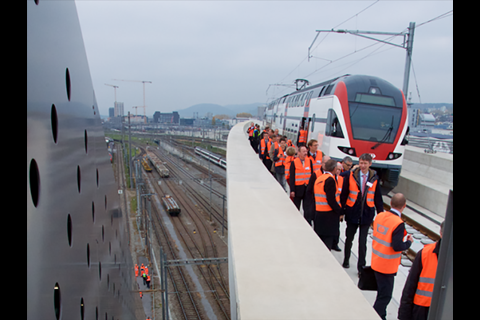 The flyovers were opened by Zürich Councillor Carmen Walker Späh, Director of the Federal Office of Transport Peter Füglistaler and SBB CEO Andreas Meyer.